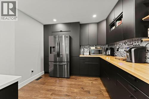 1718 Lesperance, Tecumseh, ON - Indoor Photo Showing Kitchen