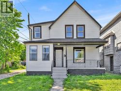 1153 UNIVERSITY Windsor, ON N9A 3A5