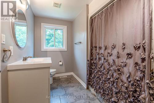 1819 Old Second Road S, Springwater, ON - Indoor Photo Showing Bathroom