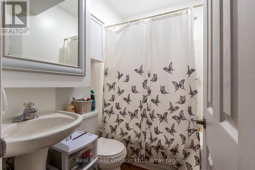 1819 Old Second Road S, Springwater, ON - Indoor Photo Showing Bathroom