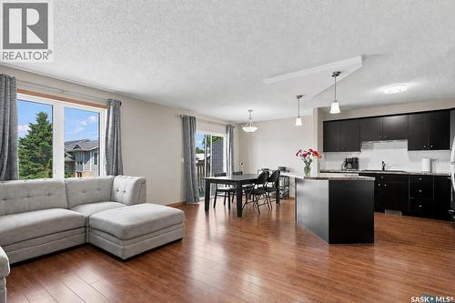 615 Peters Street, Warman, SK - Indoor