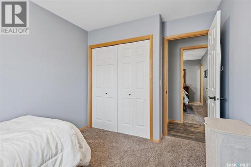 414 Sumner Lane, Saskatoon, SK - Indoor Photo Showing Bedroom