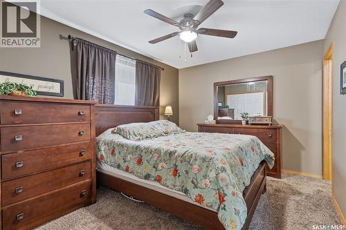 414 Sumner Lane, Saskatoon, SK - Indoor Photo Showing Bedroom