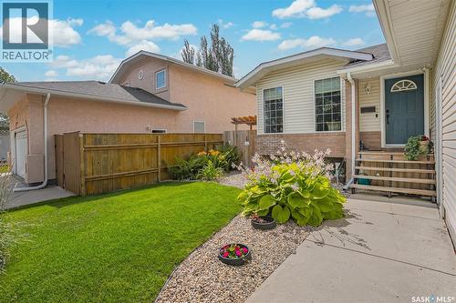 414 Sumner Lane, Saskatoon, SK - Outdoor