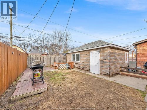 1477 Windermere Road, Windsor, ON - Outdoor