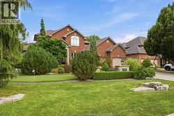 205 CLUBVIEW DRIVE  Amherstburg, ON N9V 3Z3