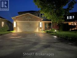 21 NICHOLSON DRIVE Barrie, ON L4N 8L7