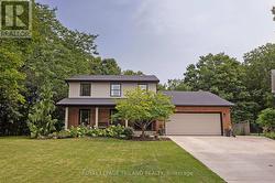 20 WOODHAVEN COURT  St. Thomas, ON N5P 3Z3