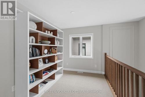 351 Shuttleworth Drive, Ottawa, ON - Indoor Photo Showing Other Room