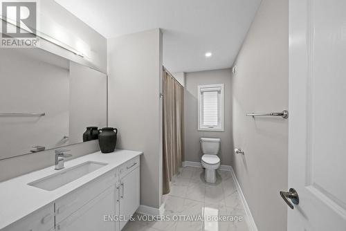 351 Shuttleworth Drive, Ottawa, ON - Indoor Photo Showing Bathroom