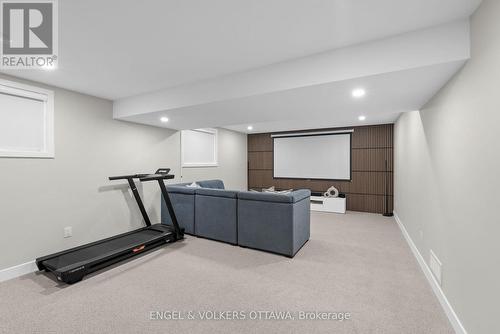 351 Shuttleworth Drive, Ottawa, ON - Indoor