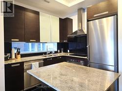 605 - 21 BALMUTO STREET Toronto, ON M4Y 1W4