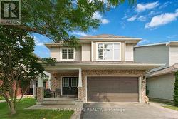 168 STEEPLE CHASE DRIVE  Ottawa, ON K2M 2Z4
