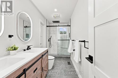 2628 Westshore Crescent, Severn, ON - Indoor Photo Showing Bathroom