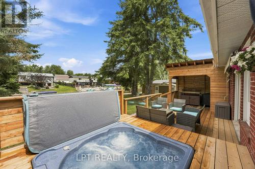 2628 Westshore Crescent, Severn, ON - Outdoor With Exterior