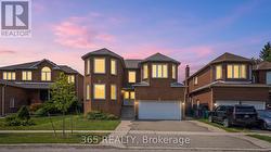 52 LEEWARD DRIVE Brampton, ON L6S 5V8