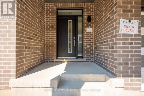UPPER - 36 THORNBIRD CRESCENT , Brampton, Ontario L7A 0B8 2