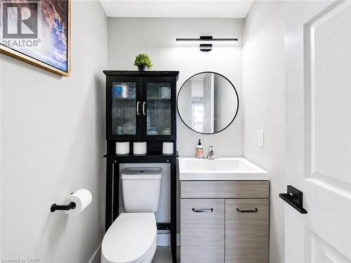 233 Red Clover Court, Kitchener, ON - Indoor Photo Showing Bathroom