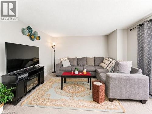 233 Red Clover Court, Kitchener, ON - Indoor Photo Showing Living Room
