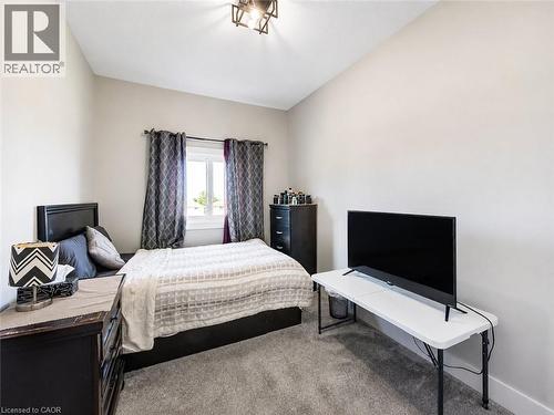 233 Red Clover Court, Kitchener, ON - Indoor Photo Showing Bedroom