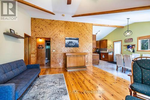50 Long Island, Otonabee-South Monaghan, ON - Indoor Photo Showing Other Room