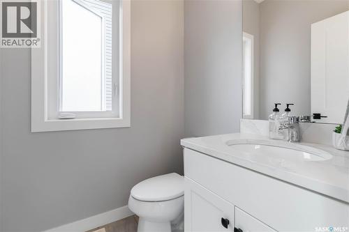 238 Dubois Crescent, Saskatoon, SK - Indoor Photo Showing Bathroom