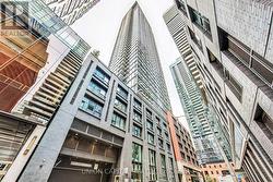 611 - 55 MERCER STREET Toronto, ON M5V 0W4