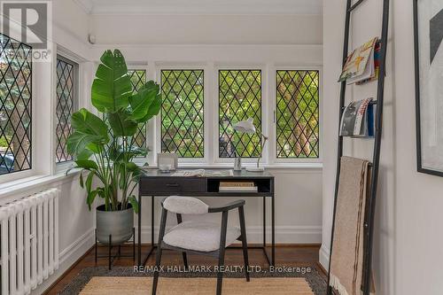 14 Pine Crescent, Toronto, ON - Indoor