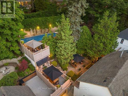 14 Pine Crescent, Toronto, ON - Outdoor