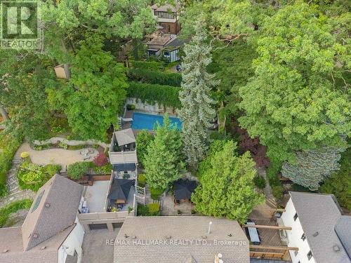 14 Pine Crescent, Toronto, ON - Outdoor