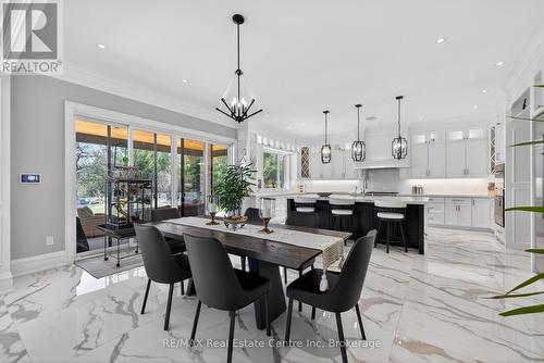 7645 Maltby Road E, Puslinch, ON - Indoor Photo Showing Dining Room