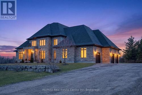 7645 Maltby Road E, Puslinch, ON - Outdoor