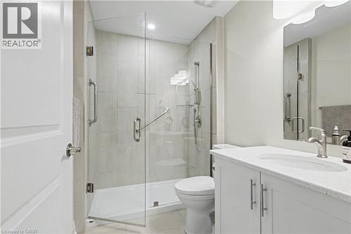 82 Szollosy Circle, Hamilton, ON - Indoor Photo Showing Bathroom