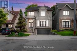 313 BROADWAY AVENUE  Toronto, ON M4P 1W2