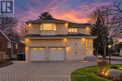 83 NORTON AVENUE Toronto, ON M2N 4A4