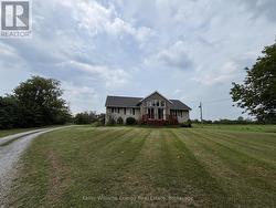 1450 COUNTY ROAD 19 ROAD Prince Edward County (Ameliasburg Ward), ON K0K 1T0