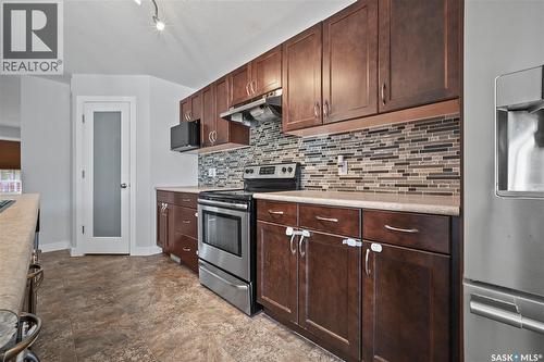 5234 Campling Avenue, Regina, SK - Indoor Photo Showing Kitchen