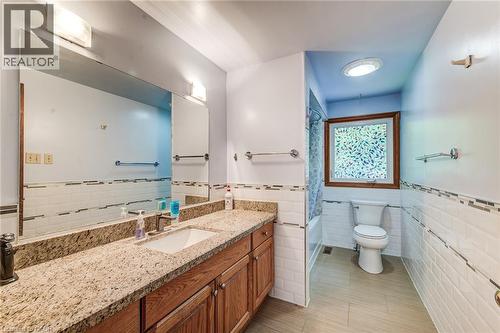 282 Driftwood Drive, Kitchener, ON - Indoor Photo Showing Bathroom
