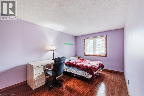 282 Driftwood Drive, Kitchener, ON - Indoor Photo Showing Bedroom