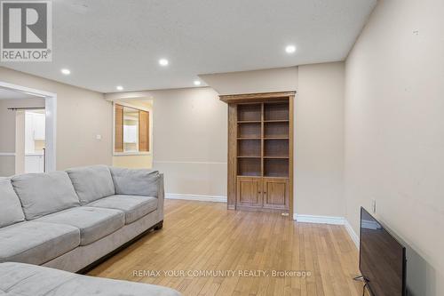 39 Cadillac Avenue, Toronto, ON - Indoor
