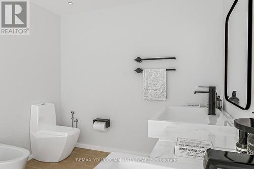 Virtual Renovation - 39 Cadillac Avenue, Toronto, ON - Indoor Photo Showing Bathroom