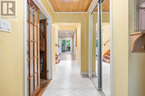 39 Cadillac Avenue, Toronto, ON - Indoor Photo Showing Other Room