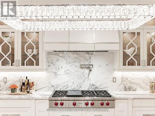 39 Rippleton Road, Toronto, ON -  Photo Showing Kitchen