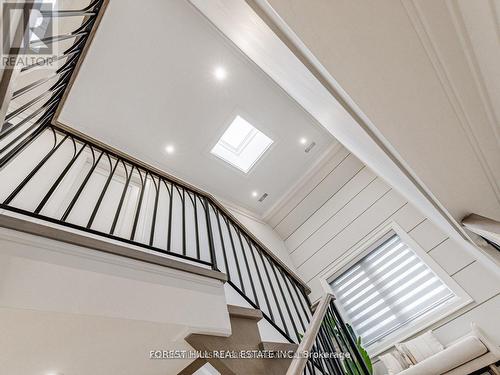 39 Rippleton Road, Toronto, ON - Indoor Photo Showing Other Room