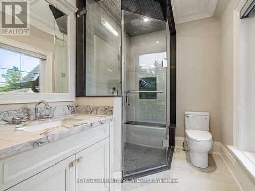 39 Rippleton Road, Toronto, ON - Indoor Photo Showing Bathroom