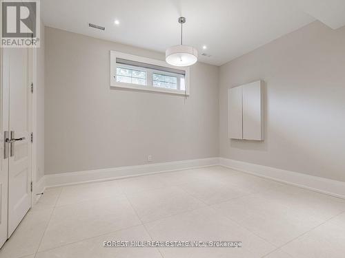 39 Rippleton Road, Toronto, ON - Indoor Photo Showing Other Room