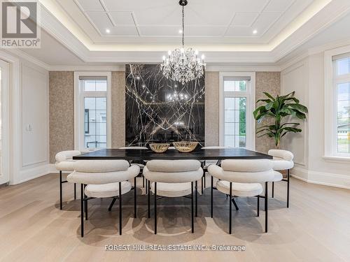 39 Rippleton Road, Toronto, ON - Indoor Photo Showing Dining Room