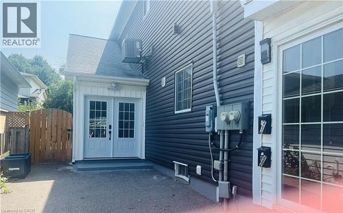 83 Keewatin Avenue, Kitchener, ON - Outdoor