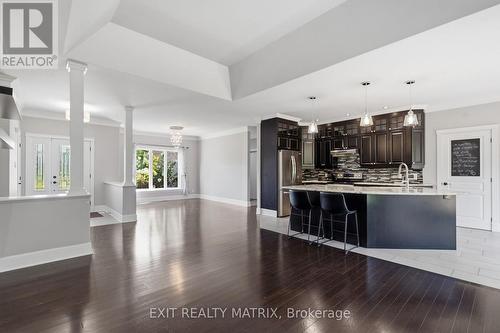 501 Du Parc Road, Champlain, ON - Indoor Photo Showing Kitchen With Upgraded Kitchen