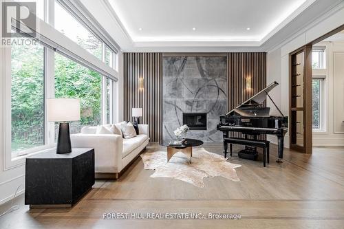 49 Ravenscroft Circle, Toronto, ON - Indoor With Fireplace
